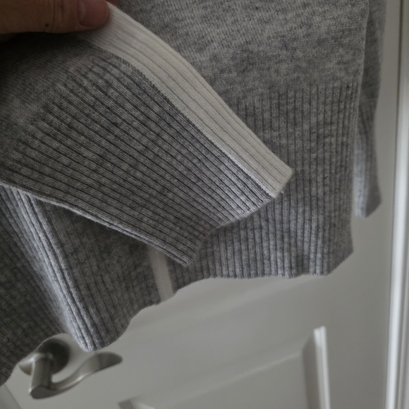 REISS Alexıs Gray Women's Turtleneck Sweater Size XS. - Picture 5 of 11